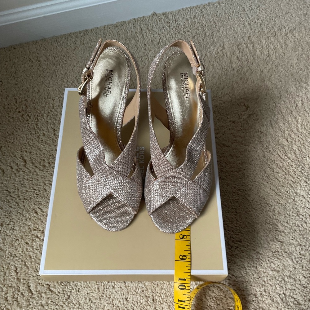 Michael Kors Glittering Gold Heels